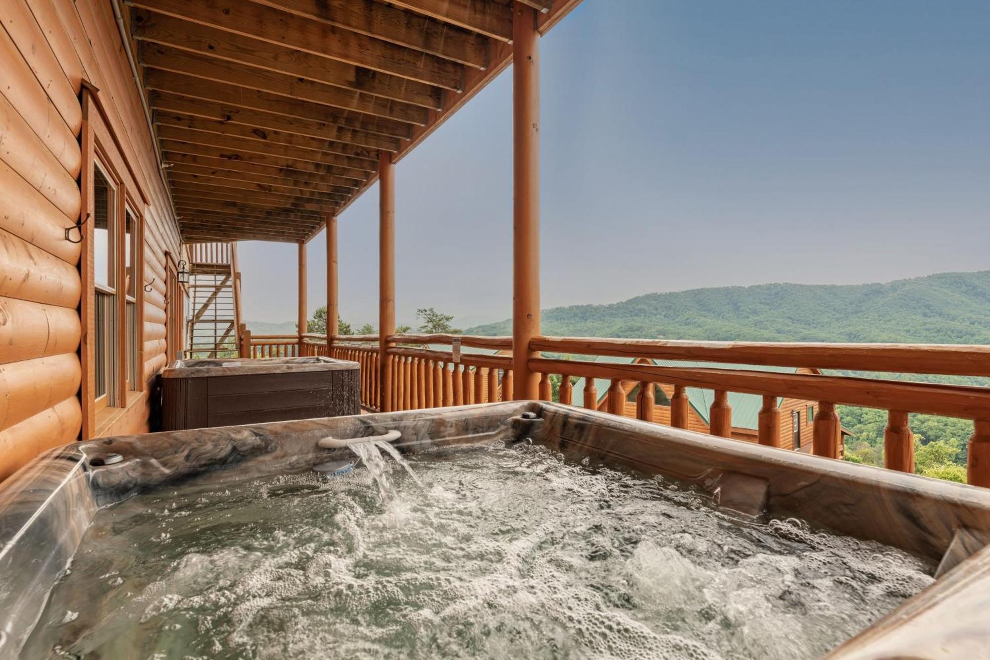 Sugarland By Avantstay Sleeps 28 Home Theatre Two Hot Tubs Indoor Pool Incredible Views Пиджен-Фордж Экстерьер фото